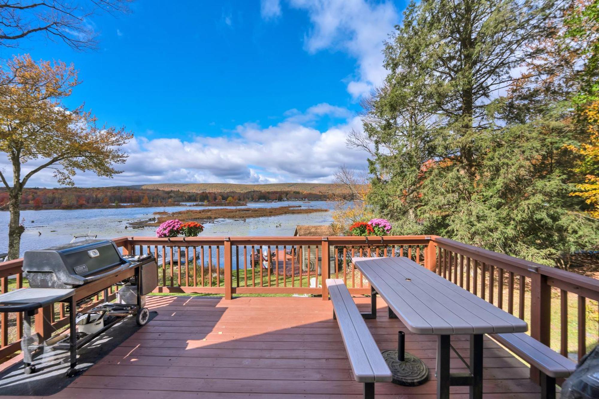 Lakefront A-Frame, Dock, Kayaks, Fireplace, Games Lake Ariel Exterior foto